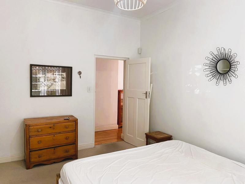 To Let 1 Bedroom Property for Rent in Tamboerskloof Western Cape